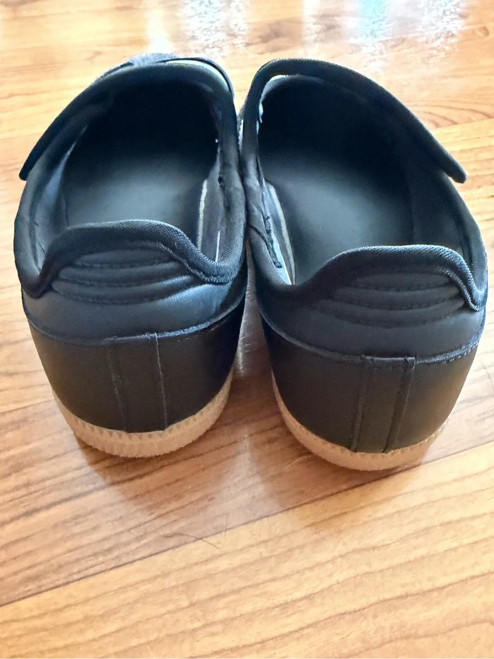 Adidas Samba Jane sneakers
